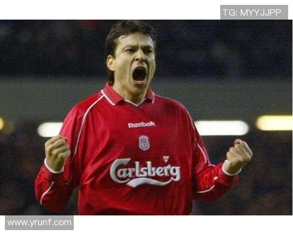 足球三王是哪三位球星引领时代潮流并塑造辉煌历史