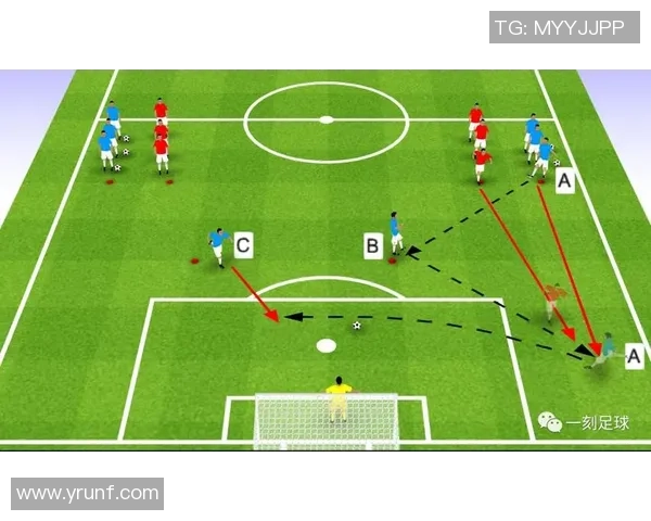 足球巨星趣味故事大揭秘带你走进球场之外的温馨小瞬间
